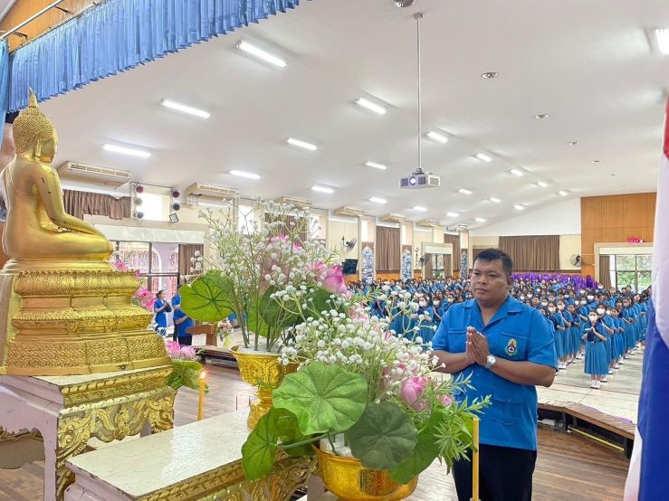 77996F2C 6323 4E80 9E21 685CD163B004