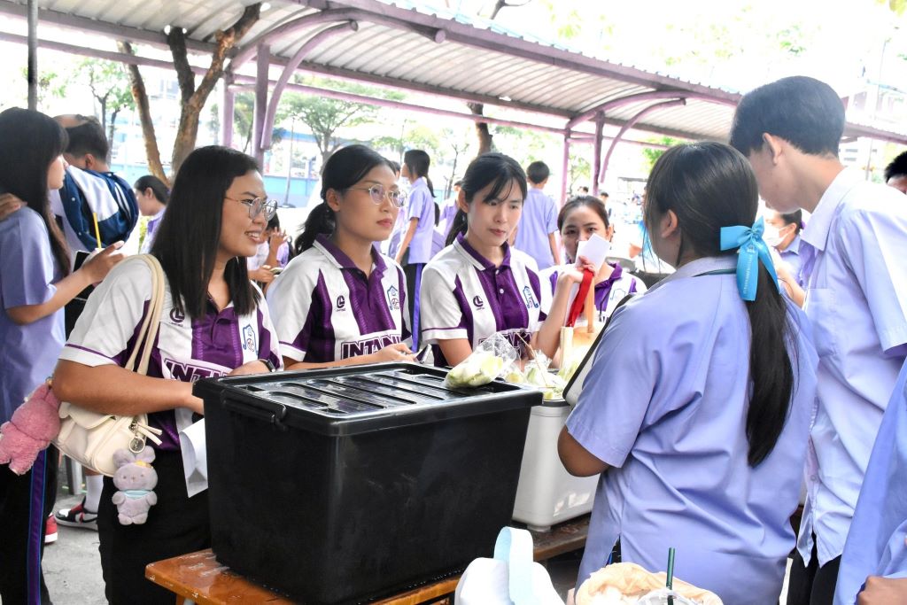 B13E1975 4165 474A 8404 A98E1FEB1CD6