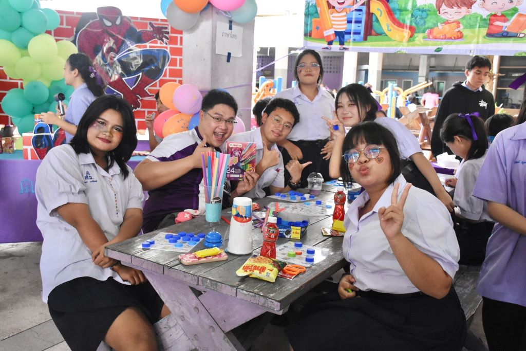 F66EFC11 46B8 4C6E 8CF5 66A5C8B9100C