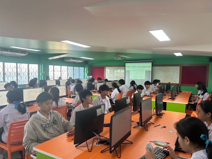 AFA1B030 C704 49E4 8861 66DDB10B1EA1