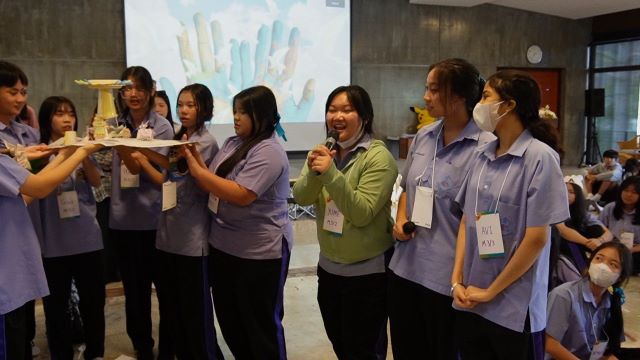 29B1A2D2 3CF6 4F68 9A20 BB15FCFCB0DF